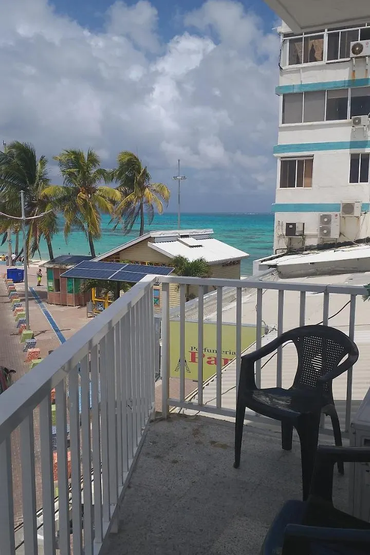 Emily Place 1 Y 2 San Andres  0*, San Andres (San Andres and Providencia Islands) Colombia