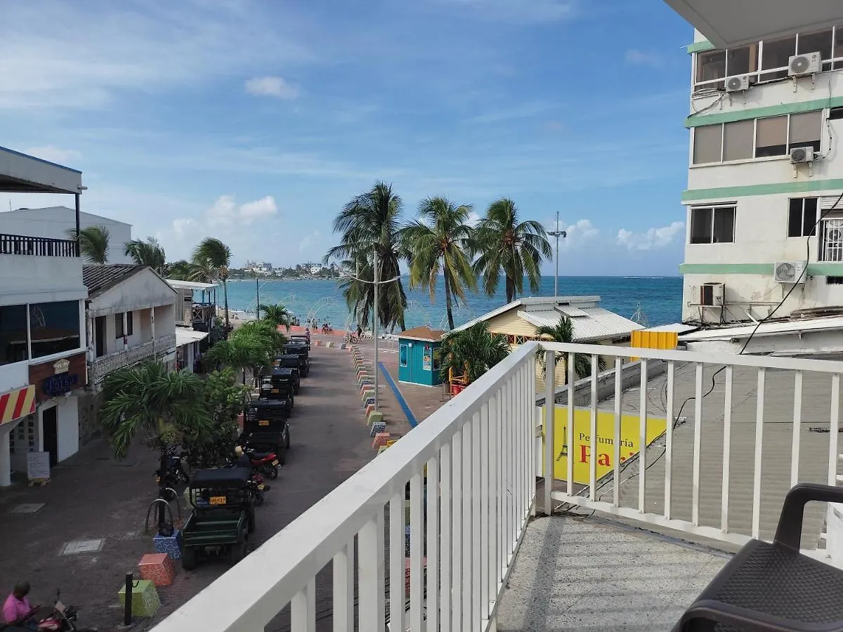 Emily Place 1 Y 2 San Andres  0*, San Andres (San Andres and Providencia Islands) Colombia